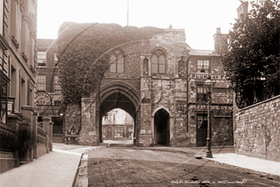 Picture of Hants - Winchester, Westgate from The East c1890s - N3574