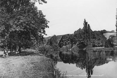 Picture of Berks - Reading, River view at Maple Durham c1890s - N3739