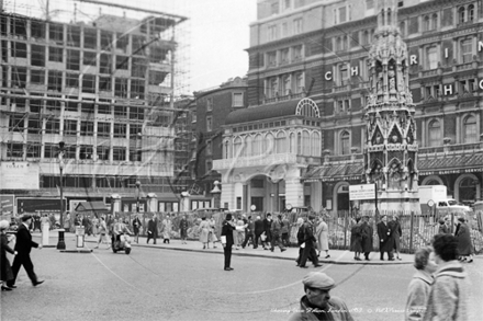 Charing Cross Station, Charing Cross in London c1958