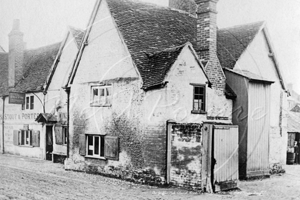 The Griffin Pub, Church Road, Caversham in Berkshire c1900s
