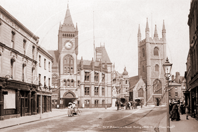 Picture of Berks - Reading, Town Hall and St Lawrence Church c1900s - N3936