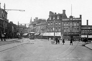 Park Square, Luton in Bedfordshire c1916s