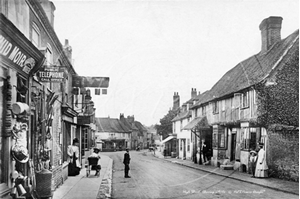 Picture of Kent - Charing, High Street c1900s - N4069