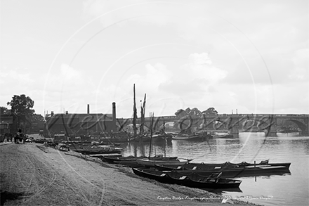 Picture of Surrey -  Kingston-upon-Thames, Kingston Bridge and Barge Walk c1900s - N4138