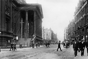 Cross Street, Manchester in Lancashire c1900s