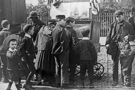 Picture of London Life  - The Peep Show c1890s - N4206