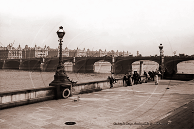 Westminster Bridge in London c1890s