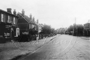 Picture of Berks - Spencers Wood, Main Road c1910s - N4377