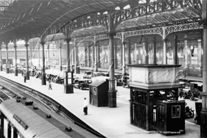 Picture of London - Victoria Station c1935 - N4436