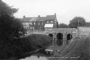 Picture of London, SW - Wimbledon, Beverley Brook, Kingston Road by Kingston Vale c1900s - N4802