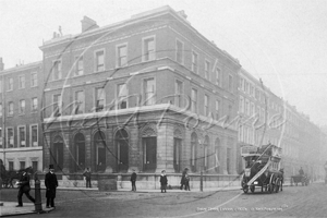 Baker Street in Central London c1900s