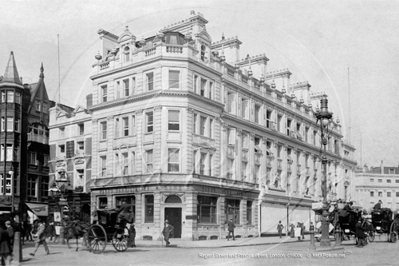 Hansom Cabs, Regent Street with Princes Street in Central London c1900s