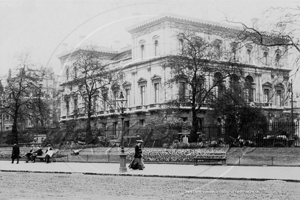 Park Lane in Central London c1900s