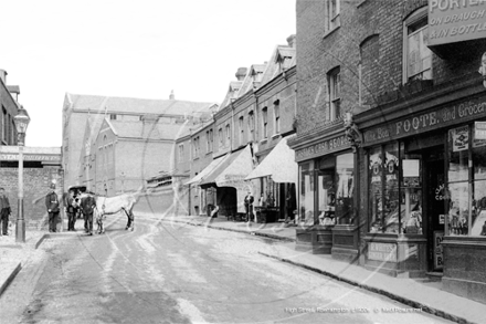 High Street, Roehampton in South West London c1900s