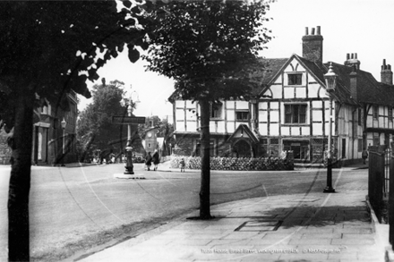 Broad Street, Wokingham in Berkshire c1940s