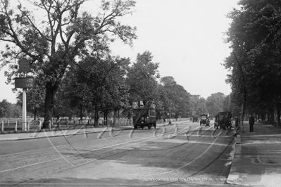 Clapham Common South Side, Clapham in South West London c1910s