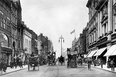 Oxford Street in Central London c1910s