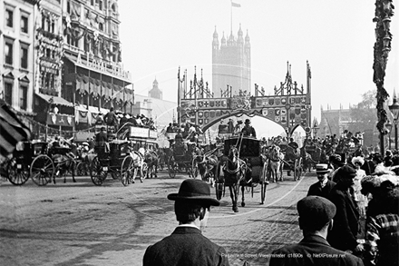 Picture of London -  Westminster, Parliament Street, Looking towards Westminster c1890s - N5319