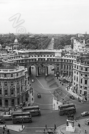 Picture of London - Central, Admiralty Arch c1950s - N5338